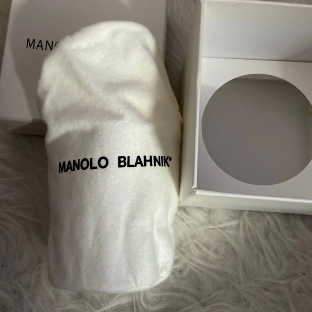 Manolo blahnik scented candle